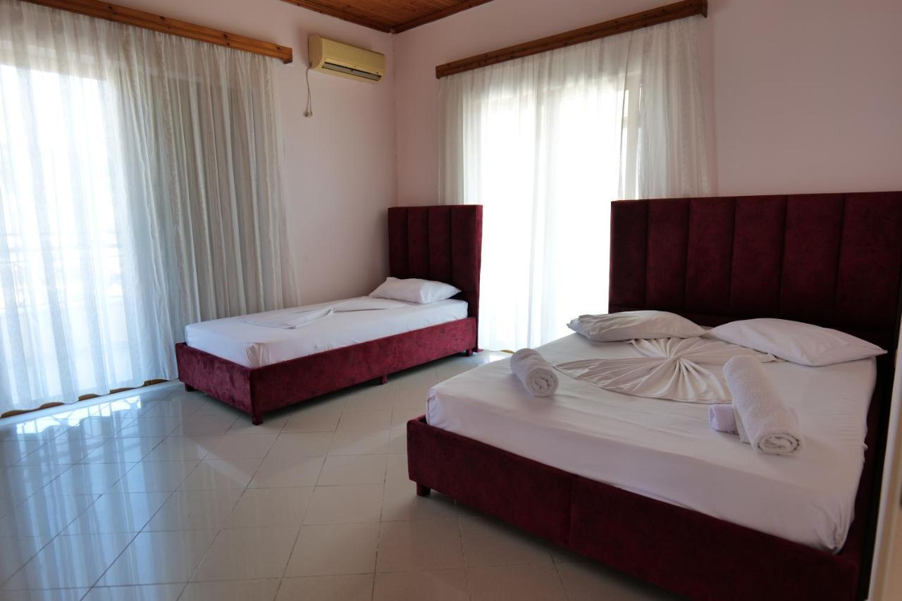 Eden Hotel Sarande Exterior photo
