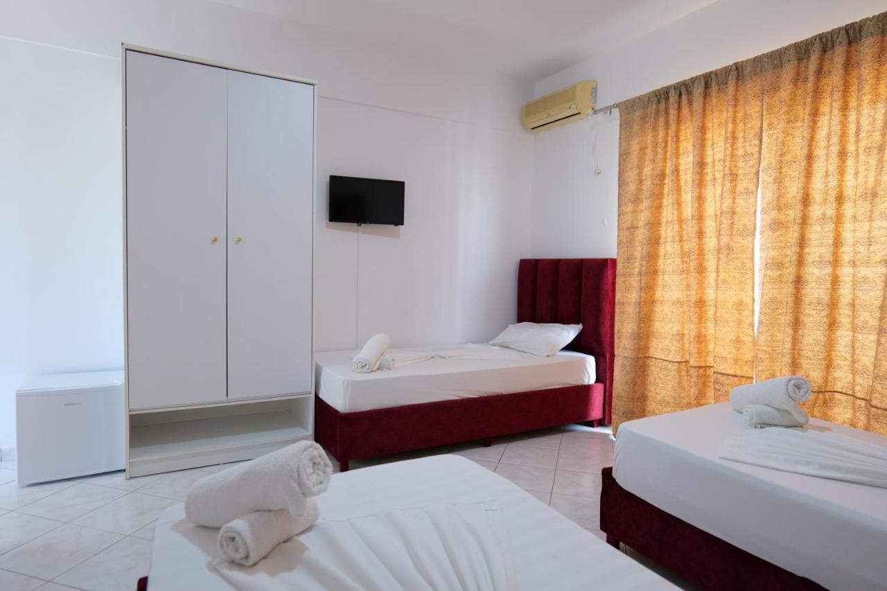Eden Hotel Sarande Exterior photo