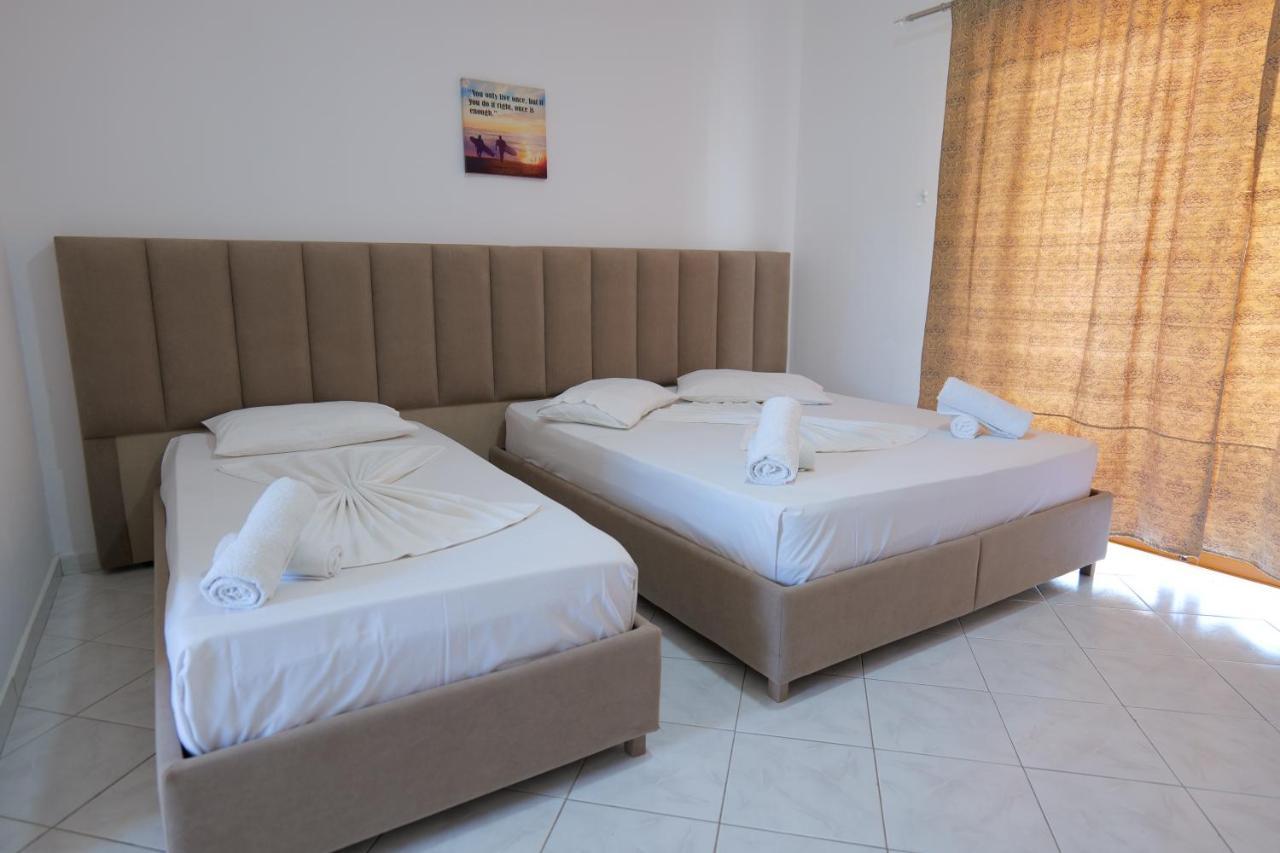 Eden Hotel Sarande Exterior photo