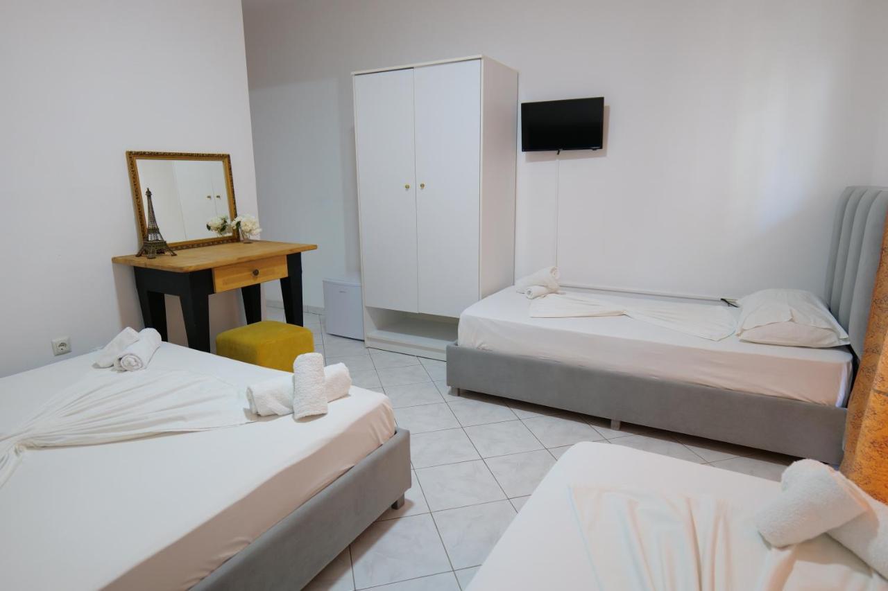 Eden Hotel Sarande Exterior photo